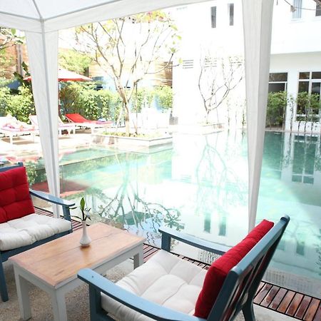 The Frangipani Living Arts Hotel And Spa Phnom Penh Facilidades foto