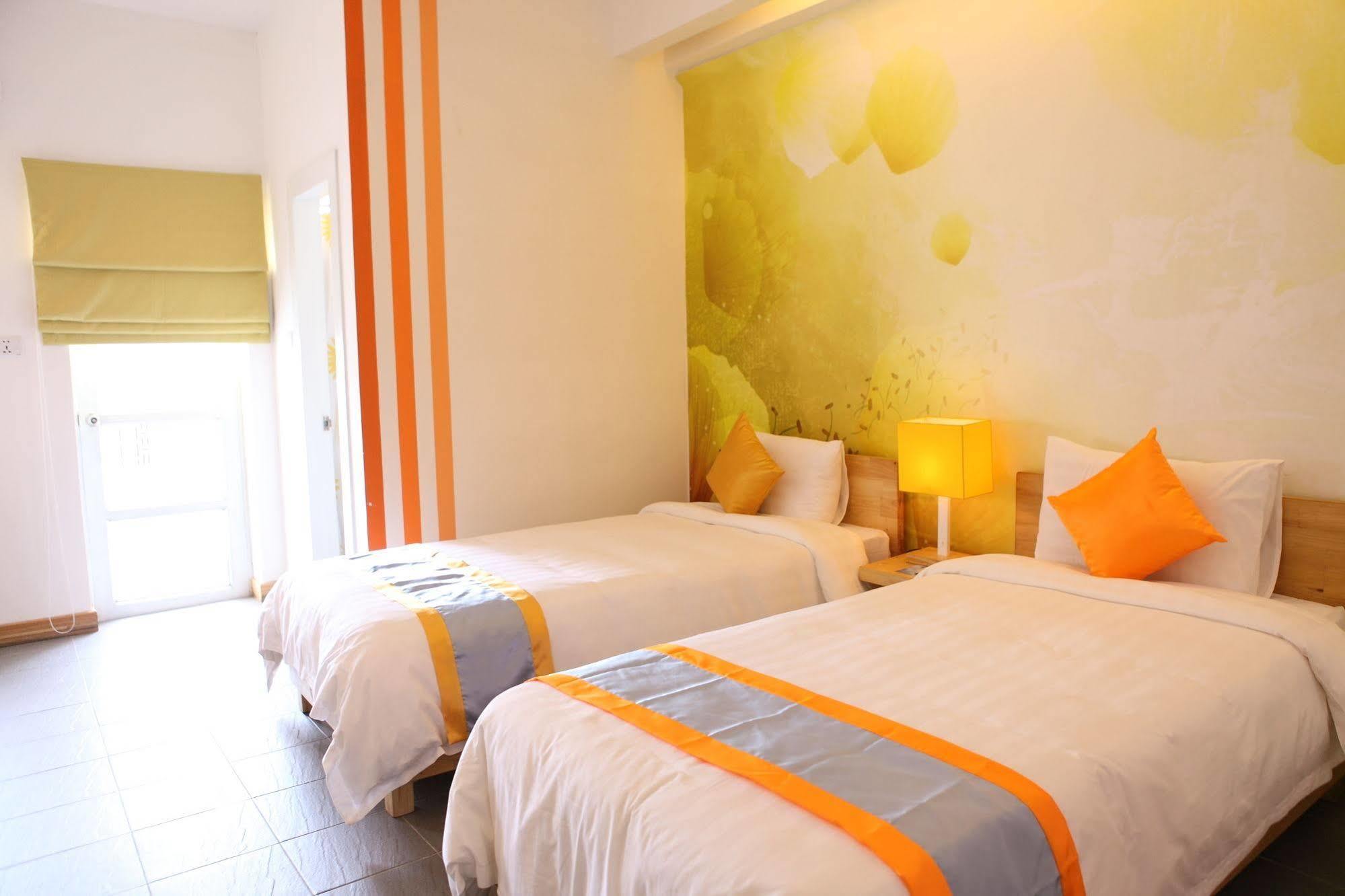 The Frangipani Living Arts Hotel And Spa Phnom Penh Habitación foto